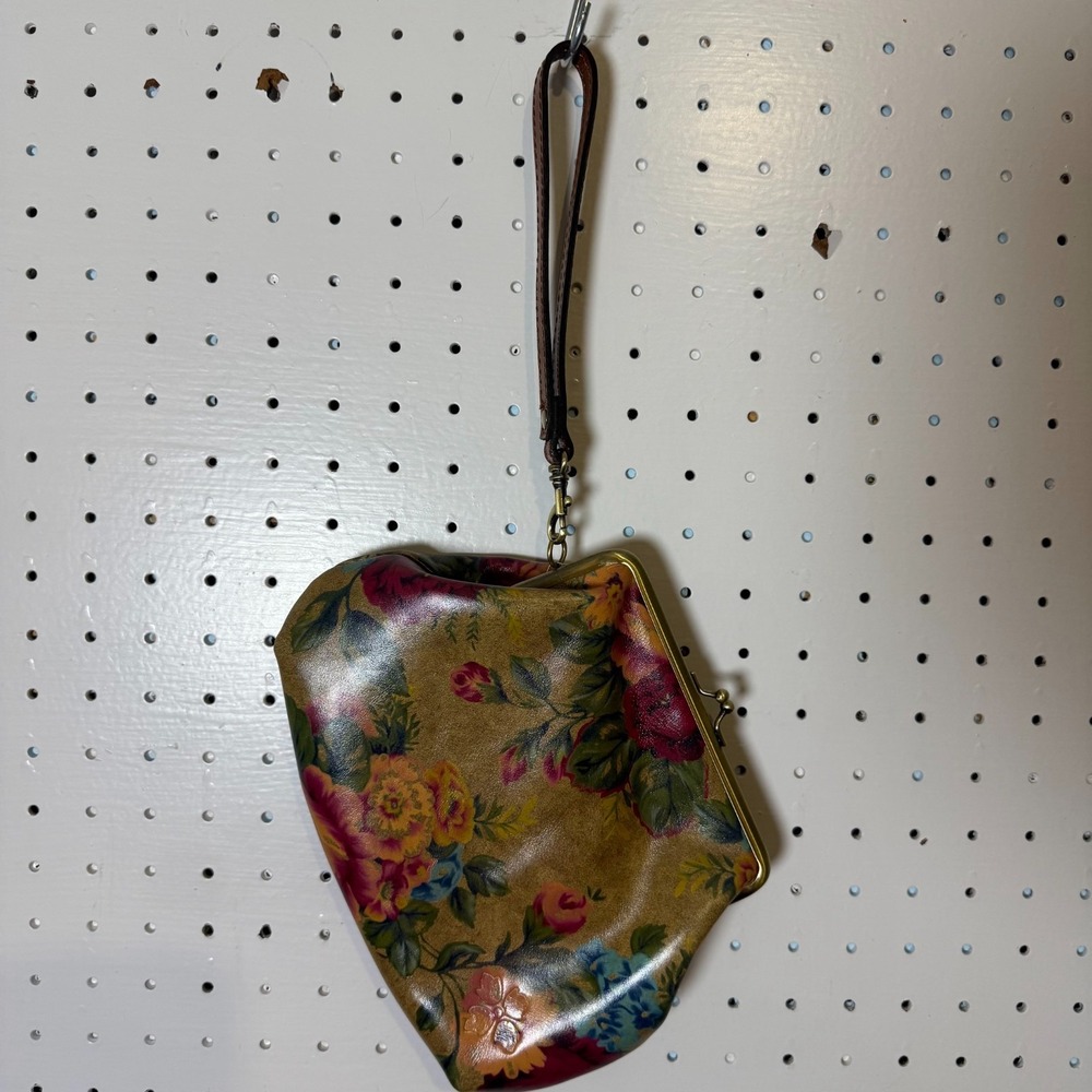 Patricia Nash Clutch Purse Women's Leather Victorian Garden Print Kiss-Lock‎